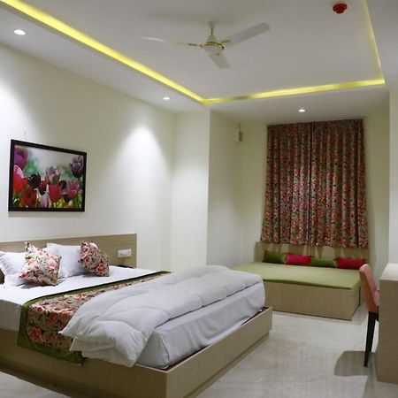 Hotel Grand Vasaante Bhilwara Exterior foto
